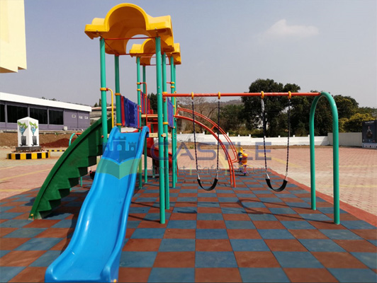 Outdoor Play Equipments